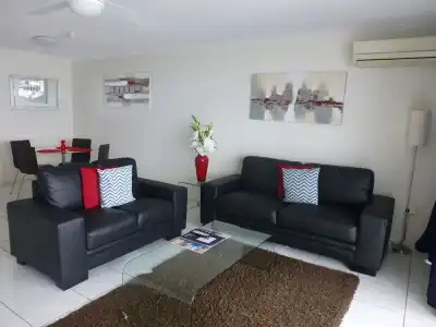 Baronnet Apartments - 34