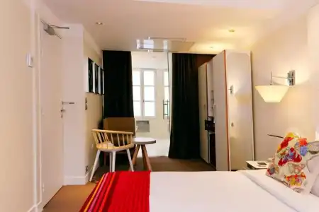 Le Placide Saint Germain des Pres - 84