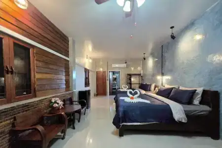 Smilingface Guesthouse - 108