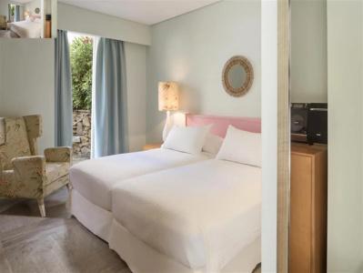 Mykonos Theoxenia Boutique - 135