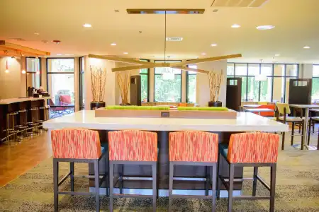 Courtyard Marriott Laredo - 25