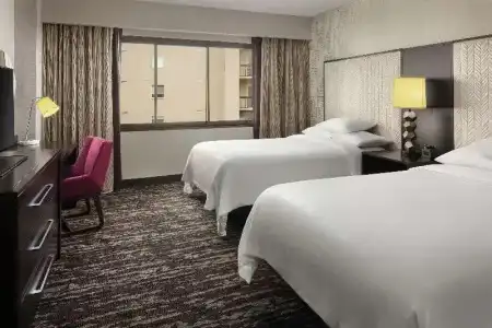 Embassy Suites by Hilton Crystal City National Airport - 62