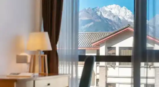 Snowy Sands Resort - 7