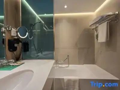 Ramada & Suites by Wyndham Dubai JBR - 47