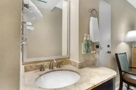 Best Western Queens Gold Coast - 55