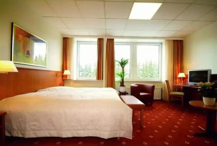 B&B Lübeck Berliner-Platz - 24