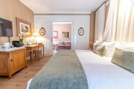 Carlton Lausanne Boutique - 70