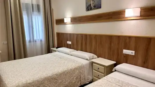 Hostal Toledo - 67