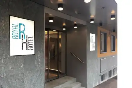 Royal Zurich - 27