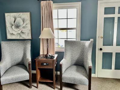 Blowing Rock Inn - 2