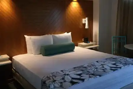 Oasis Waikiki - 35