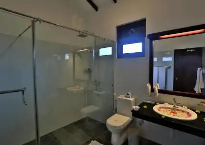 Sea Rock Villa - 42