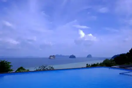 Koh Ngai Cliff Beach Resort - 11