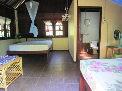 Phanom Bencha Mountain Resort - 31
