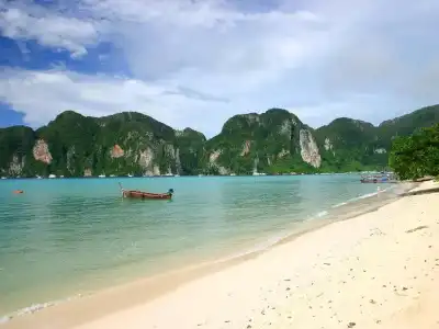 Bayview Resort Phi Phi Island - Beach Front Resort - 33