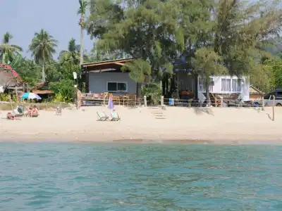 Lanta Wild Beach Resort - 19
