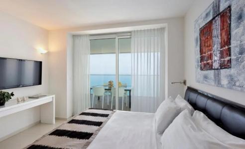 Island Luxurious Suites - 47