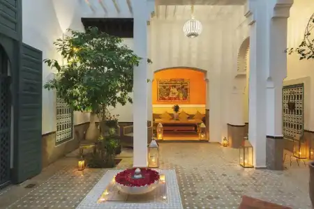 Riad Swaka - 17