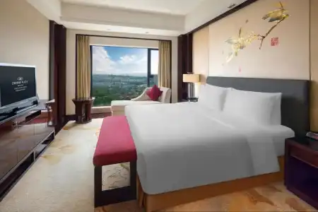 Crowne Plaza Chengdu Panda Garden by IHG - Near Panda Base - 92