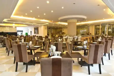 LK Royal Suite Pattaya - 22
