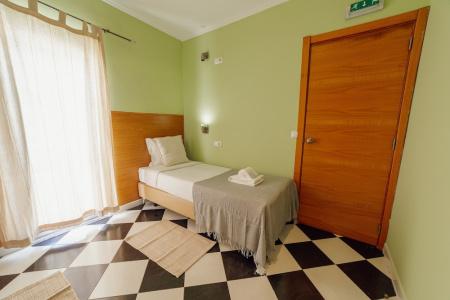 DownTown Guest House - 147
