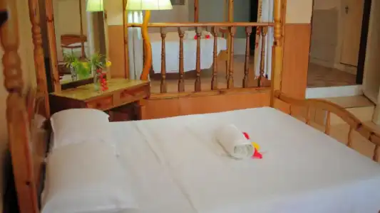 Beau Vallon Bungalows - 18