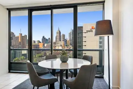 Corporate Keys - Freshwater Place - 106