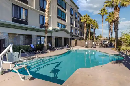 Best Western Plus Las Vegas South Henderson - 15
