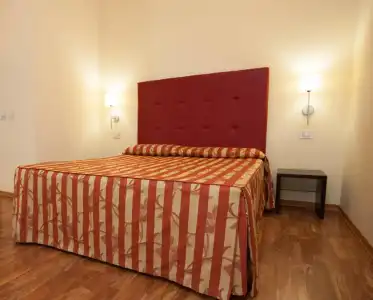 Due Colonne - 2