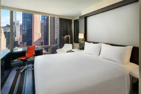Courtyard by Marriott New York Manhattan / Central Park - 7