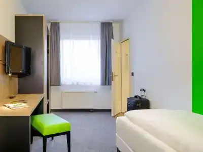 ibis Styles Halle - 2