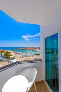 Tasia Maris Sands - 66