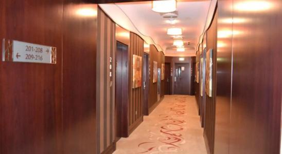City Seasons Towers Bur Dubai - 2