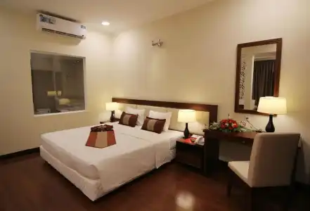 Dong Khanh - 64