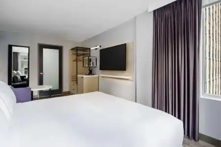 DoubleTree by Hilton New York Midtown Fifth Ave - 56
