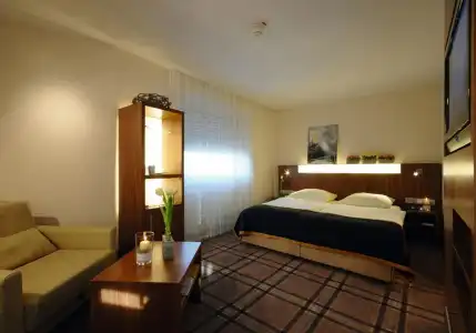 Parkhotel - 4