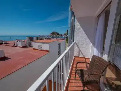 Golden Mar Menuda - 45