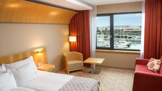 Hestia Europa - 53