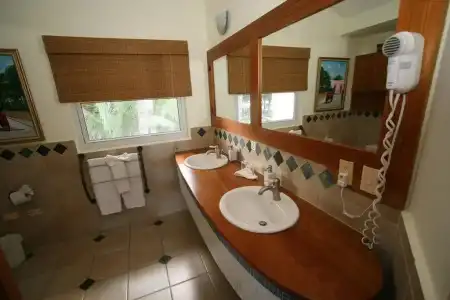 Velero Beach Resort - 32