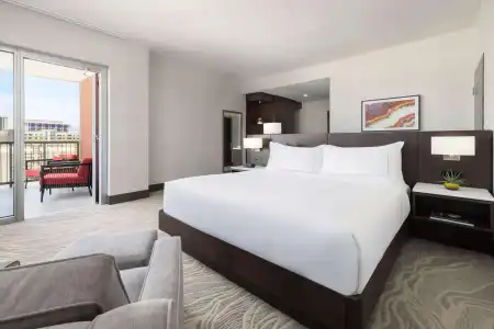 DoubleTree by Hilton Tucson Downtown Convention Center - 2