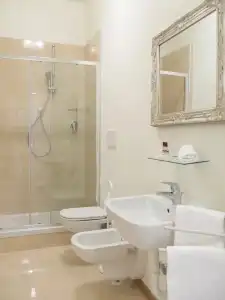 Grand Canal Suites - 52