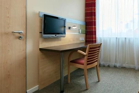 Premier Inn Berlin City Centre - 49