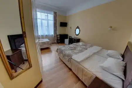 Viktorija - 4