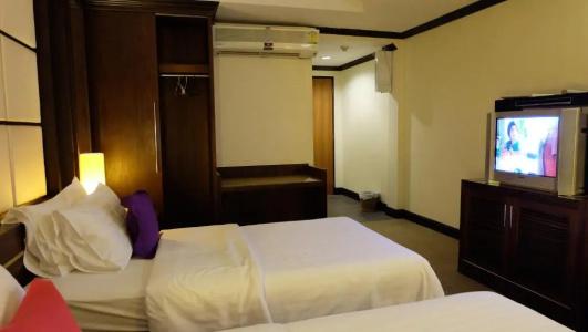 Grand Business Inn - 101