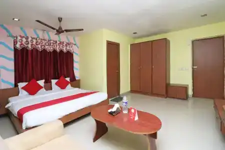 OYO 1764 Maruti Lodging - 42