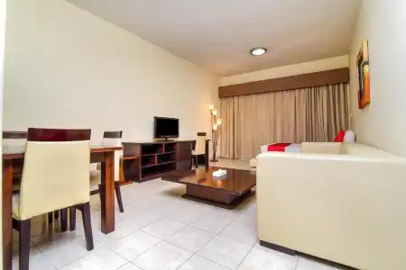 Parkside Suites Apartment - 41