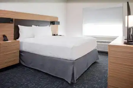 TownePlace Suites Orlando Airport - 2