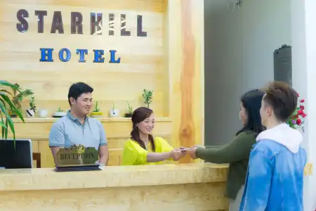Starhill - 13