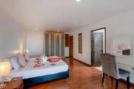 Club Bamboo Boutique Patong Beach Resort - 206