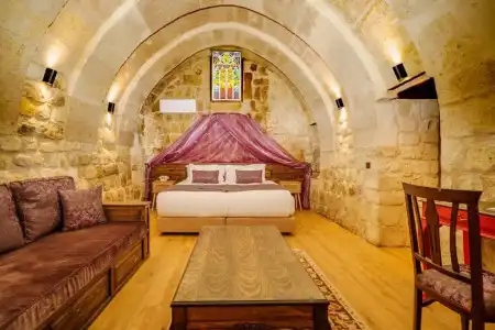 Fresco Cave Suites & Mansions - Special Class - 100